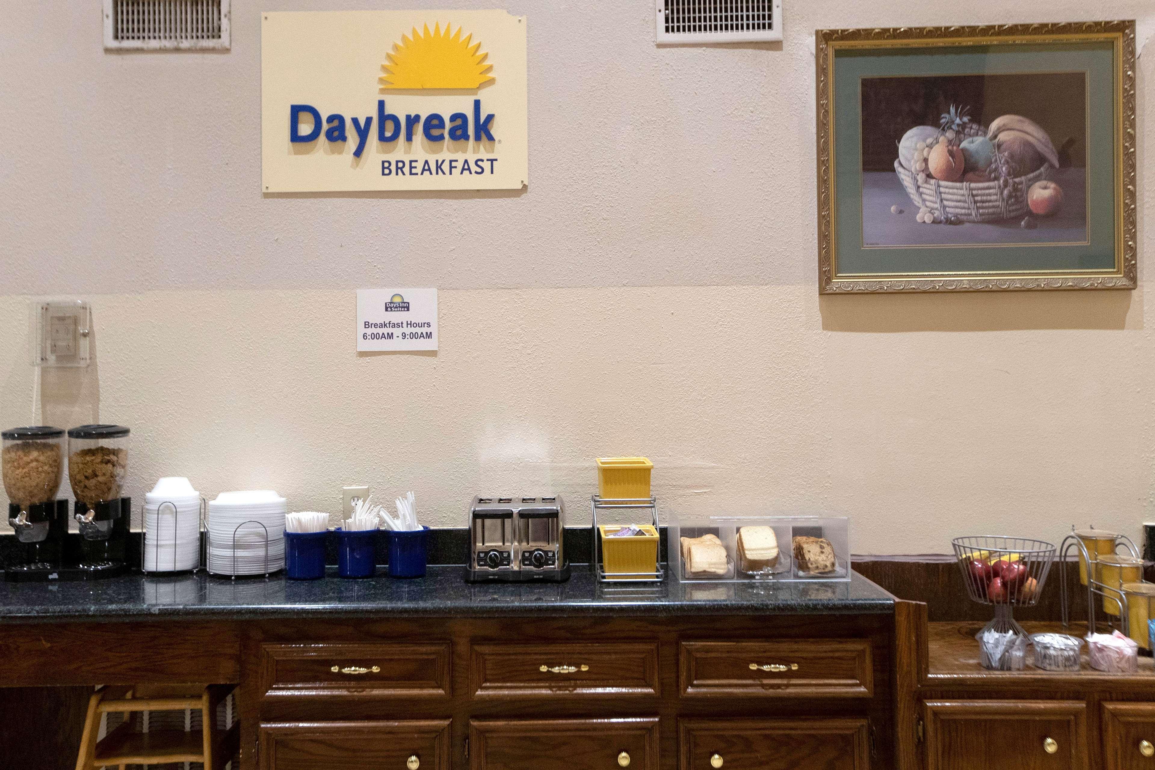 Days Inn & Suites By Wyndham Houston North/Aldine Ngoại thất bức ảnh