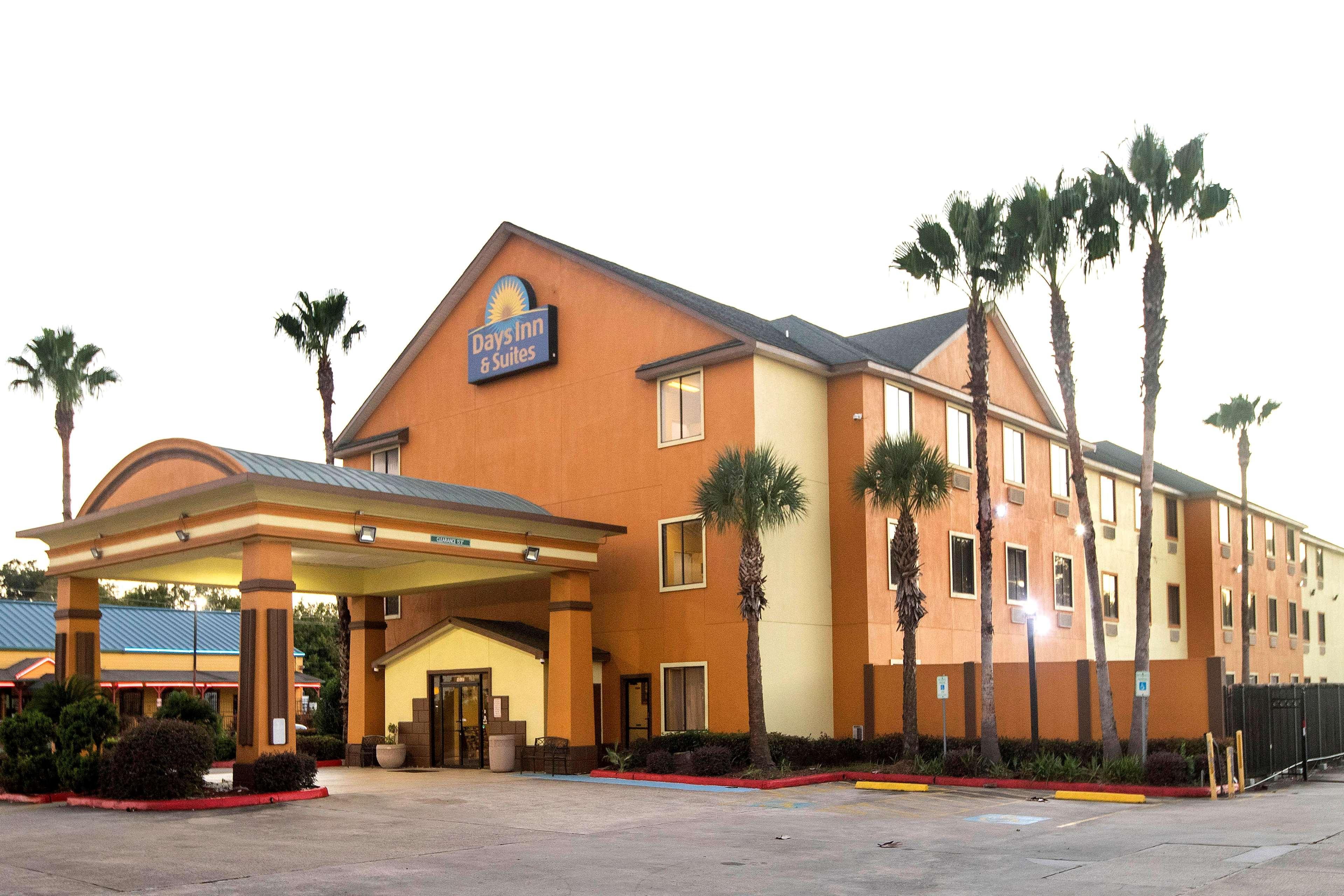 Days Inn & Suites By Wyndham Houston North/Aldine Ngoại thất bức ảnh
