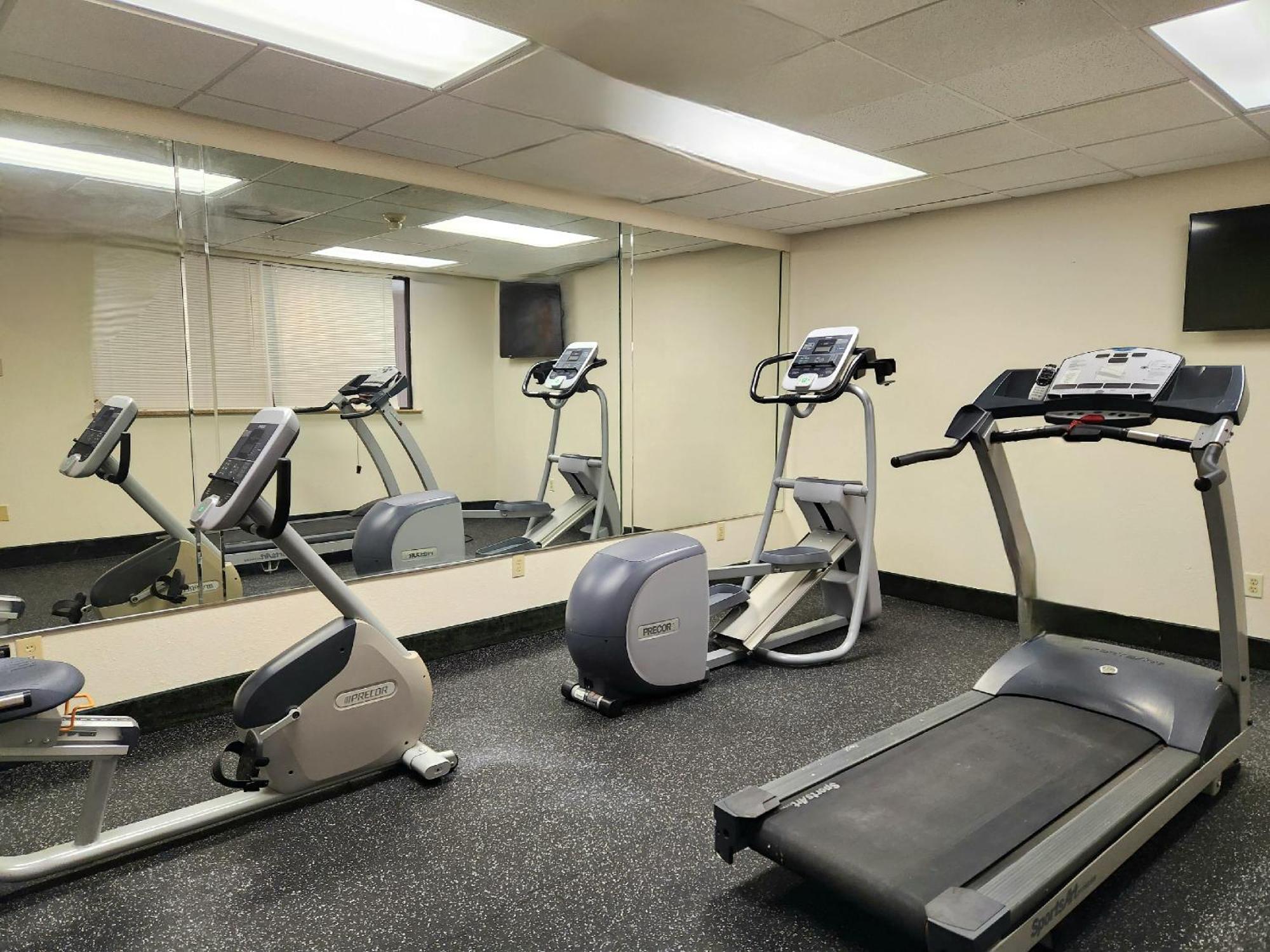 Days Inn & Suites By Wyndham Houston North/Aldine Ngoại thất bức ảnh