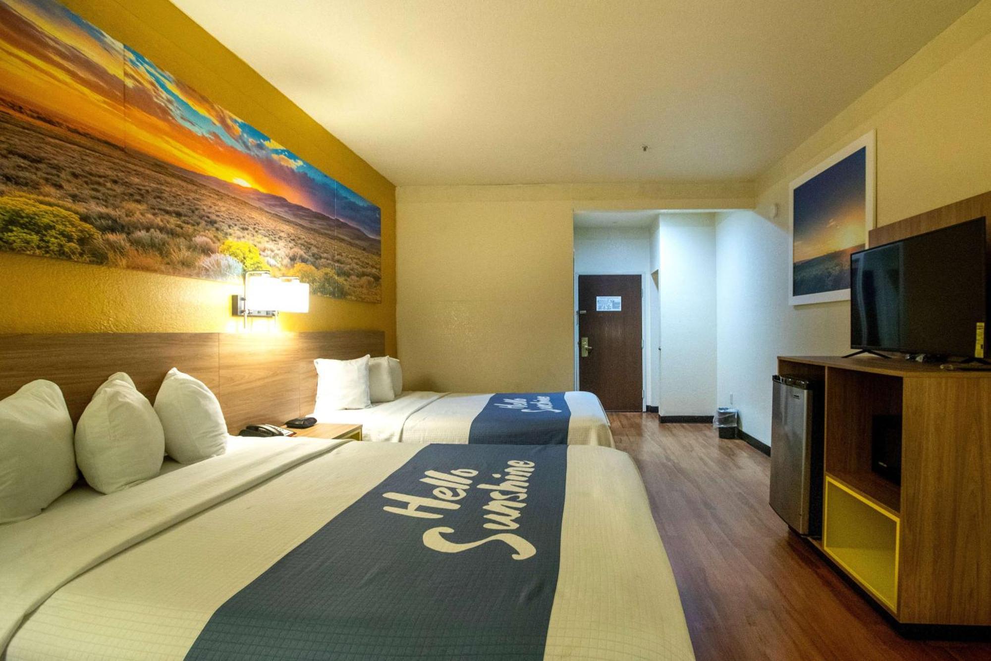 Days Inn & Suites By Wyndham Houston North/Aldine Ngoại thất bức ảnh