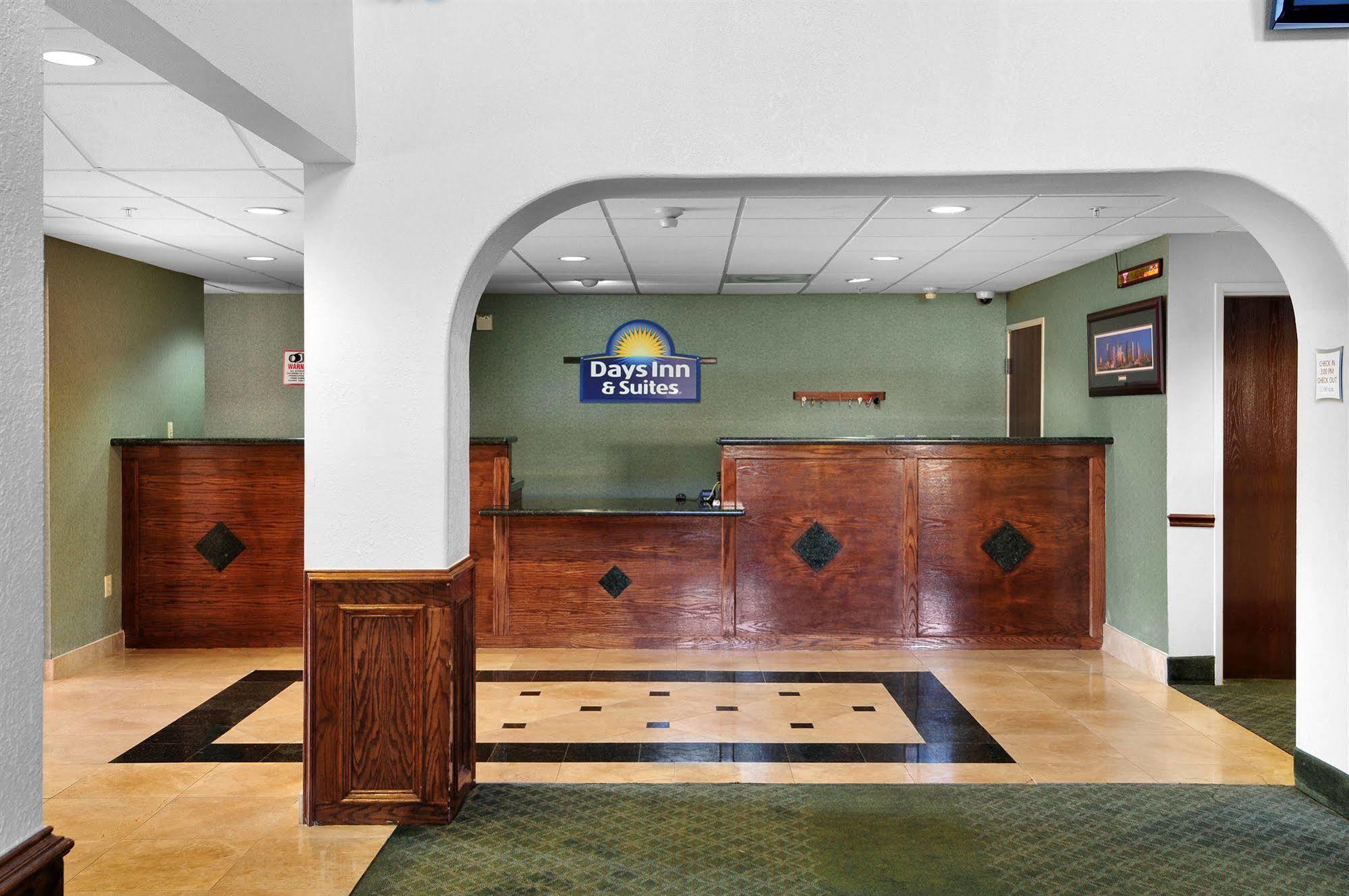 Days Inn & Suites By Wyndham Houston North/Aldine Ngoại thất bức ảnh